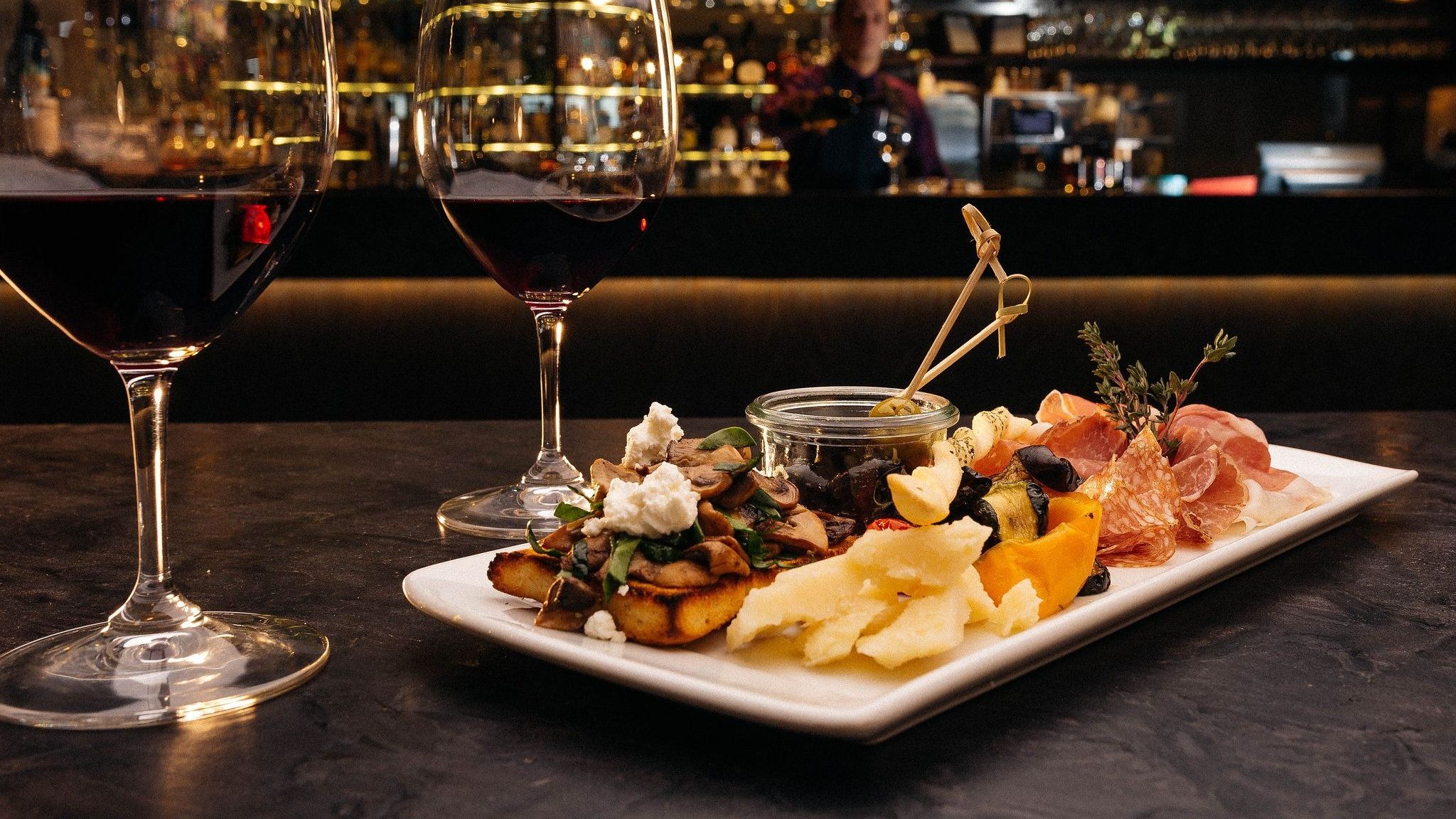 NUOVO | Ihre Bar in Zürich West